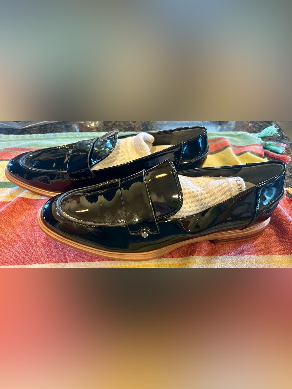 Gorgeous condition Franco Sarto black patent penny loafers - women size 9.5 - Picture 6 of 7